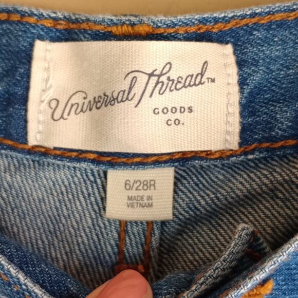 Universal Threads Relaxed Wide Leg Medium Wash Denim 100% Cotton Size 6/28R - Picture 5 of 9